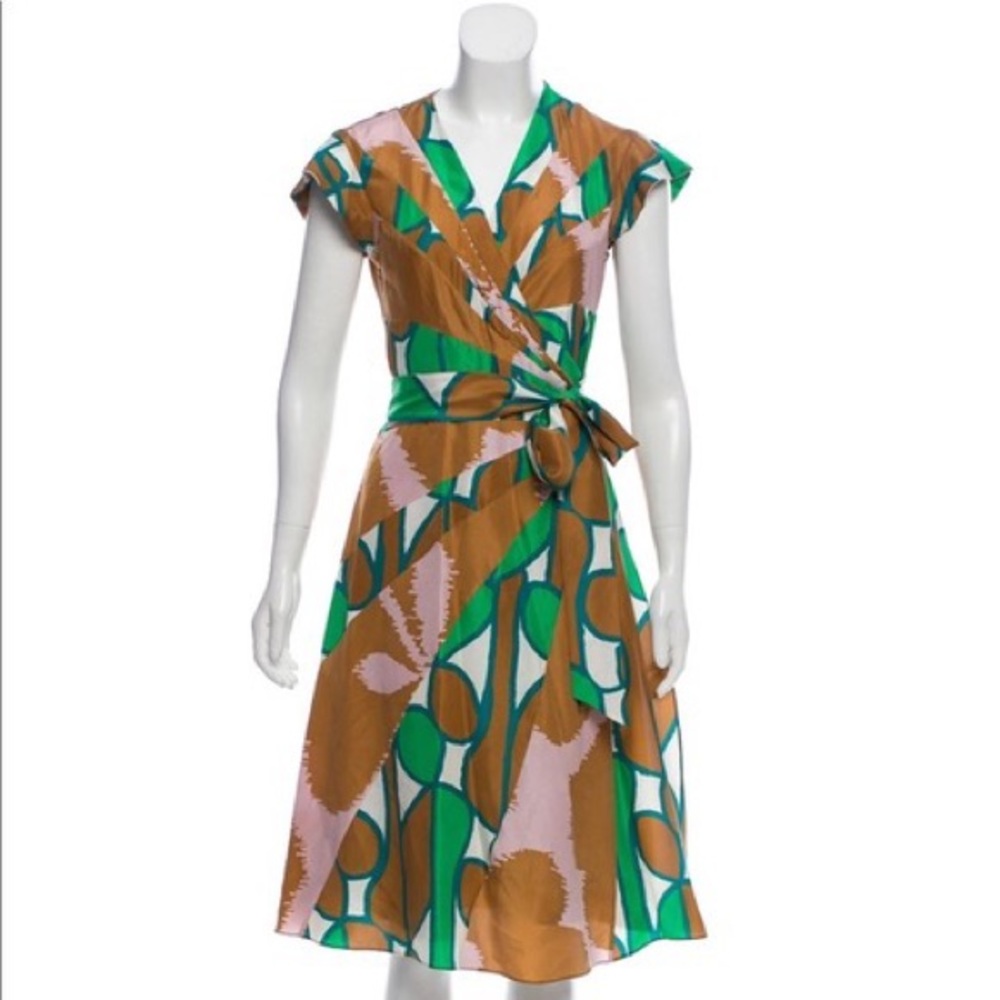NWOT Diane Von Furstenberg Gonesa Silk Wrap Dress